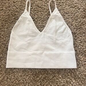 Bozzolo White Ribbed V-Neck Top